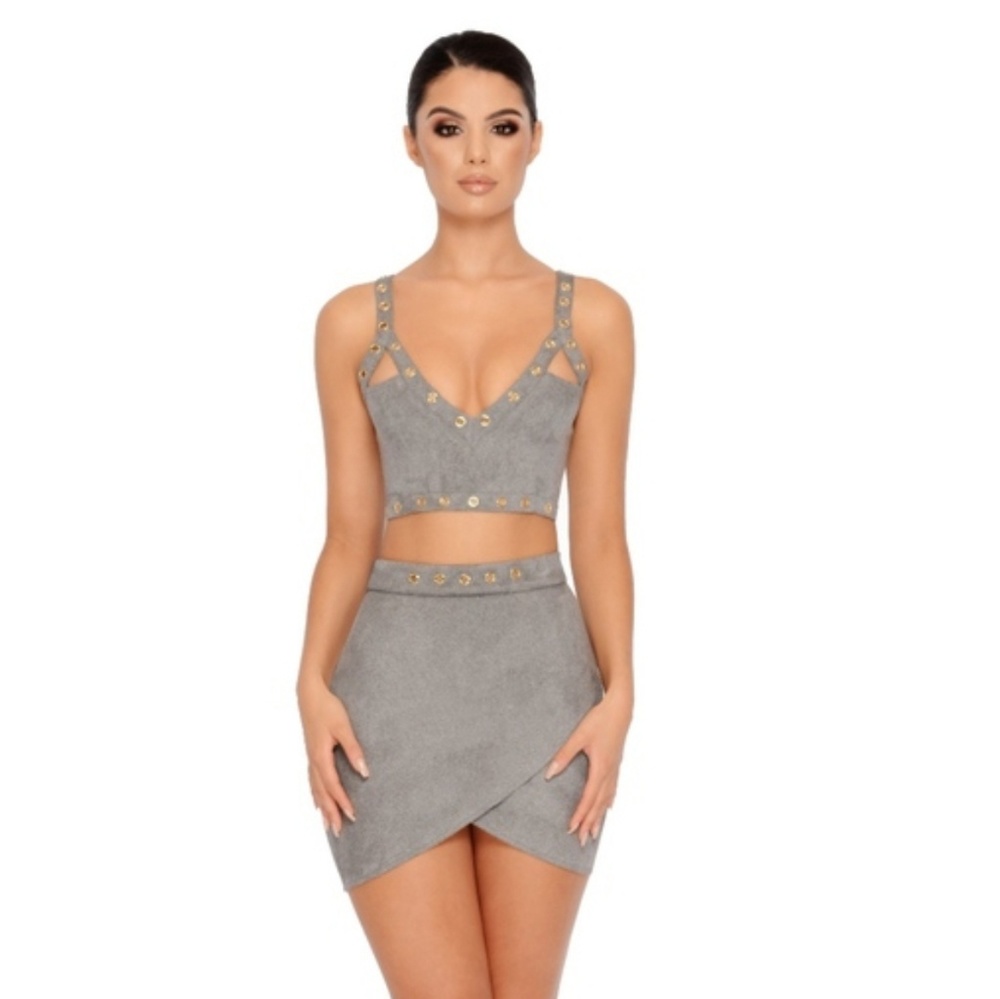 STUD UP CUT OUT WRAP TWO PIECE SET